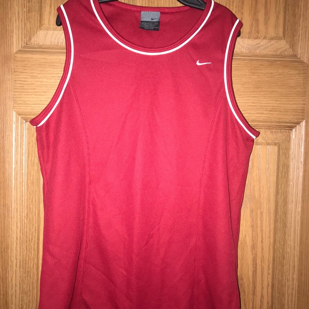Nike Dri-Fit Tank Size Medium